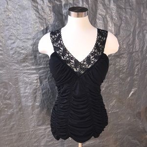 Lace Tank top ☀️